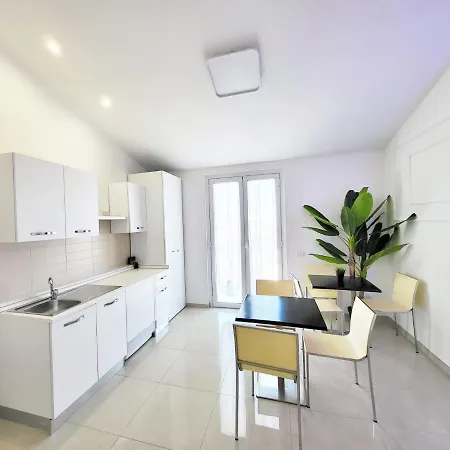 D Annunzio House Bed & Breakfast 3*