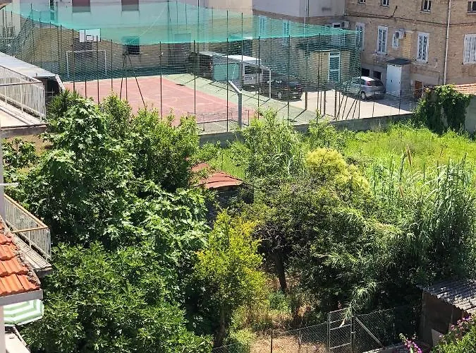 D Annunzio House B&B