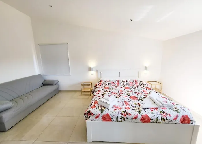 D Annunzio House B&B 3*