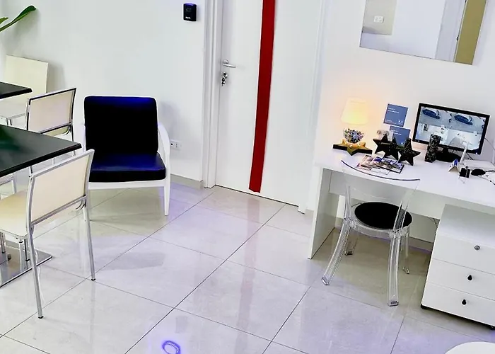 B&B D Annunzio House 마르틴시쿠로