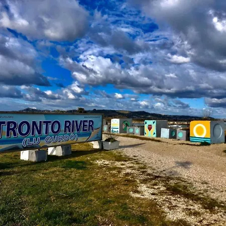 D Annunzio House 3* 马帝斯兹罗