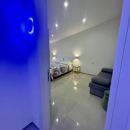 D Annunzio House 马帝斯兹罗