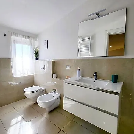 Bed & Breakfast D Annunzio House 4*