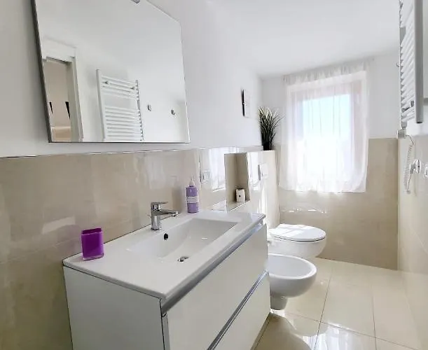 D Annunzio House مارتينسيكورو