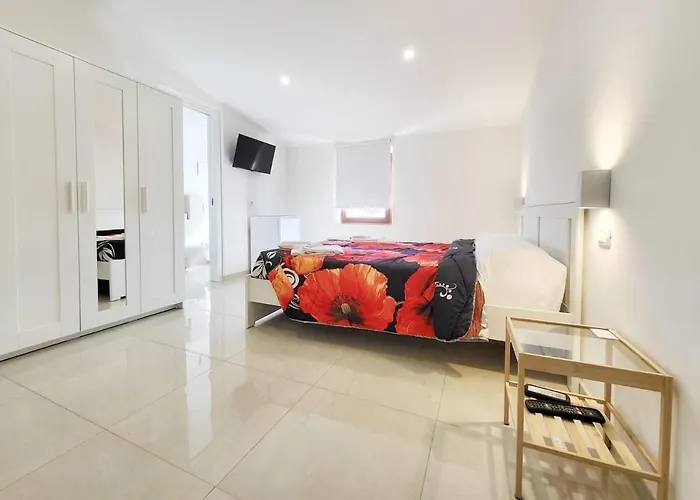 فندق مبيت وإفطار D Annunzio House